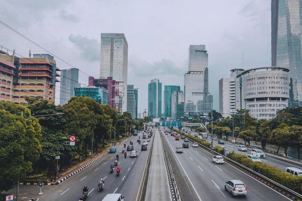 Biaya Hidup di Perkotaan, Gaji Besar Belum Tentu Cukup