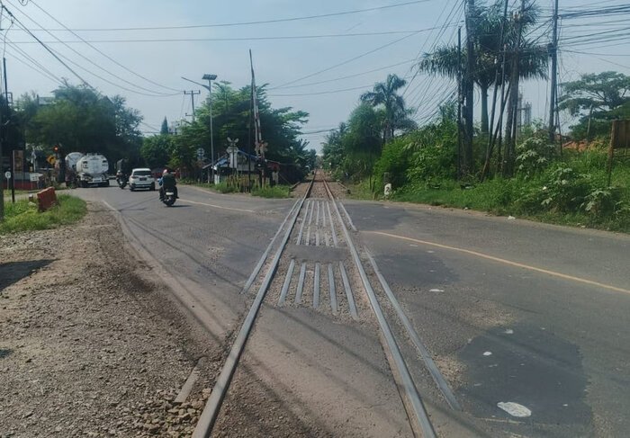 Perlintasan Sebidang di Kalibaru